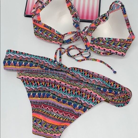 NEW VICTORIA SECRET SWIMSUIT SET top 34B/S - Picture 5 of 8